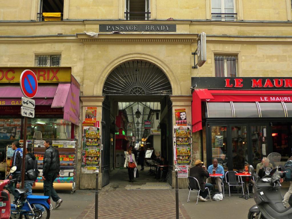 Accommodatie bij particulieren Private In A Parisian Homestay! - Close To It All!