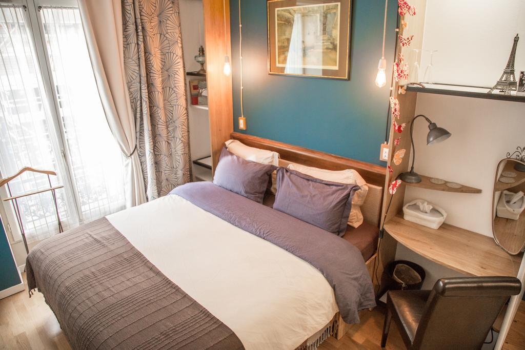 Accommodatie bij particulieren Private In A Parisian Homestay! - Close To It All! *